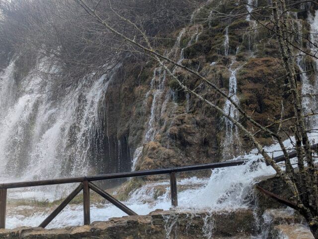Nacimiento del Río Cuervo: Guía para una visita inolvidable